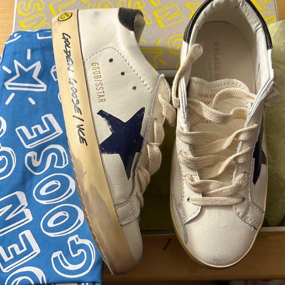 Golden Goose Classic Sneakers with Print Star